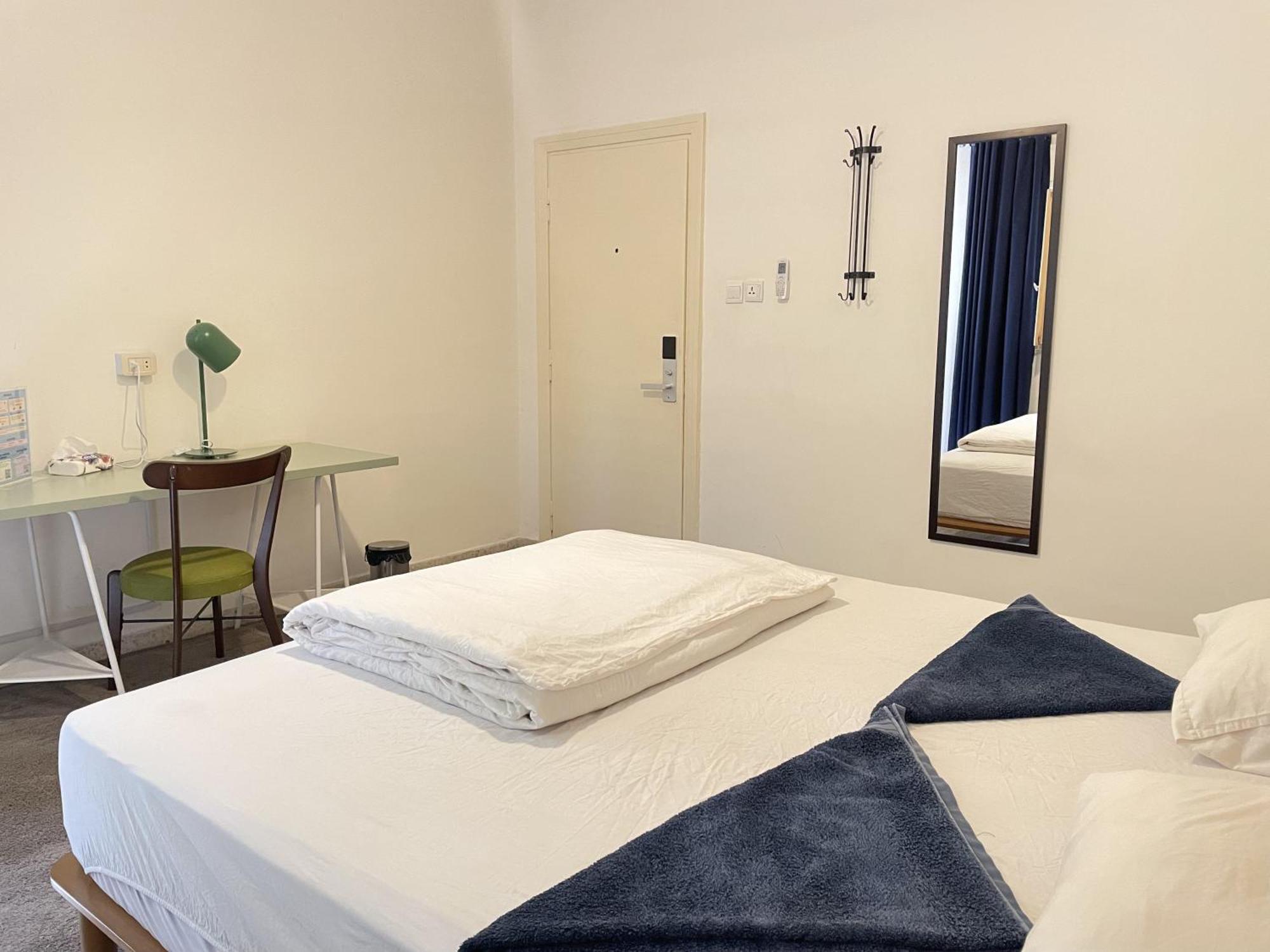 Battuta Hostel Амман Номер фото