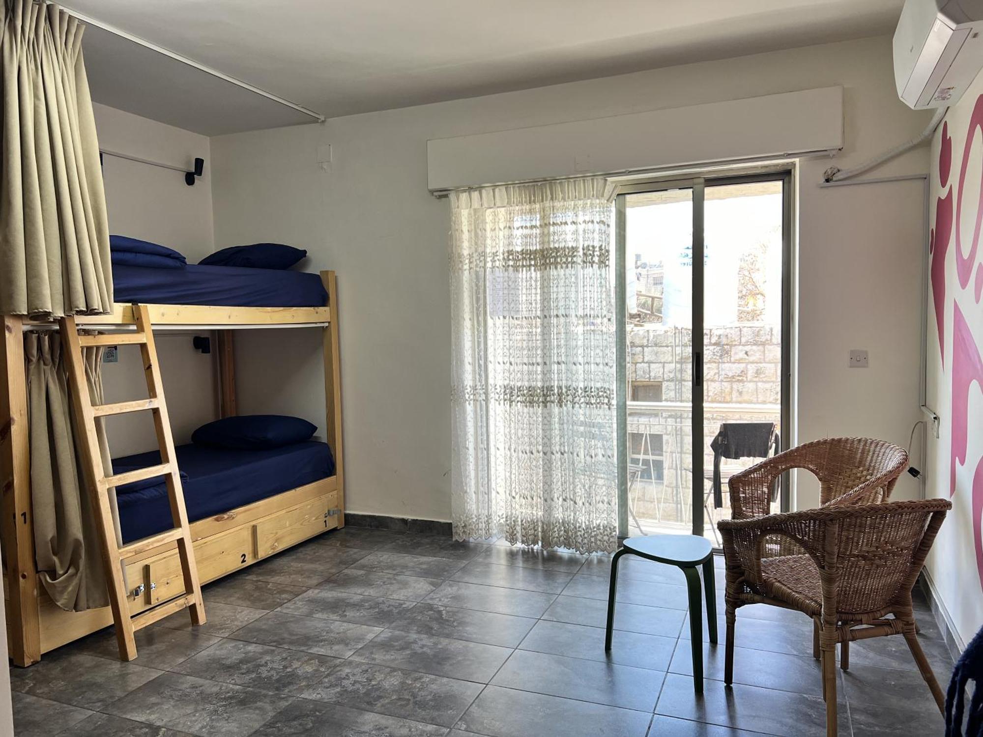 Battuta Hostel Амман Екстер'єр фото
