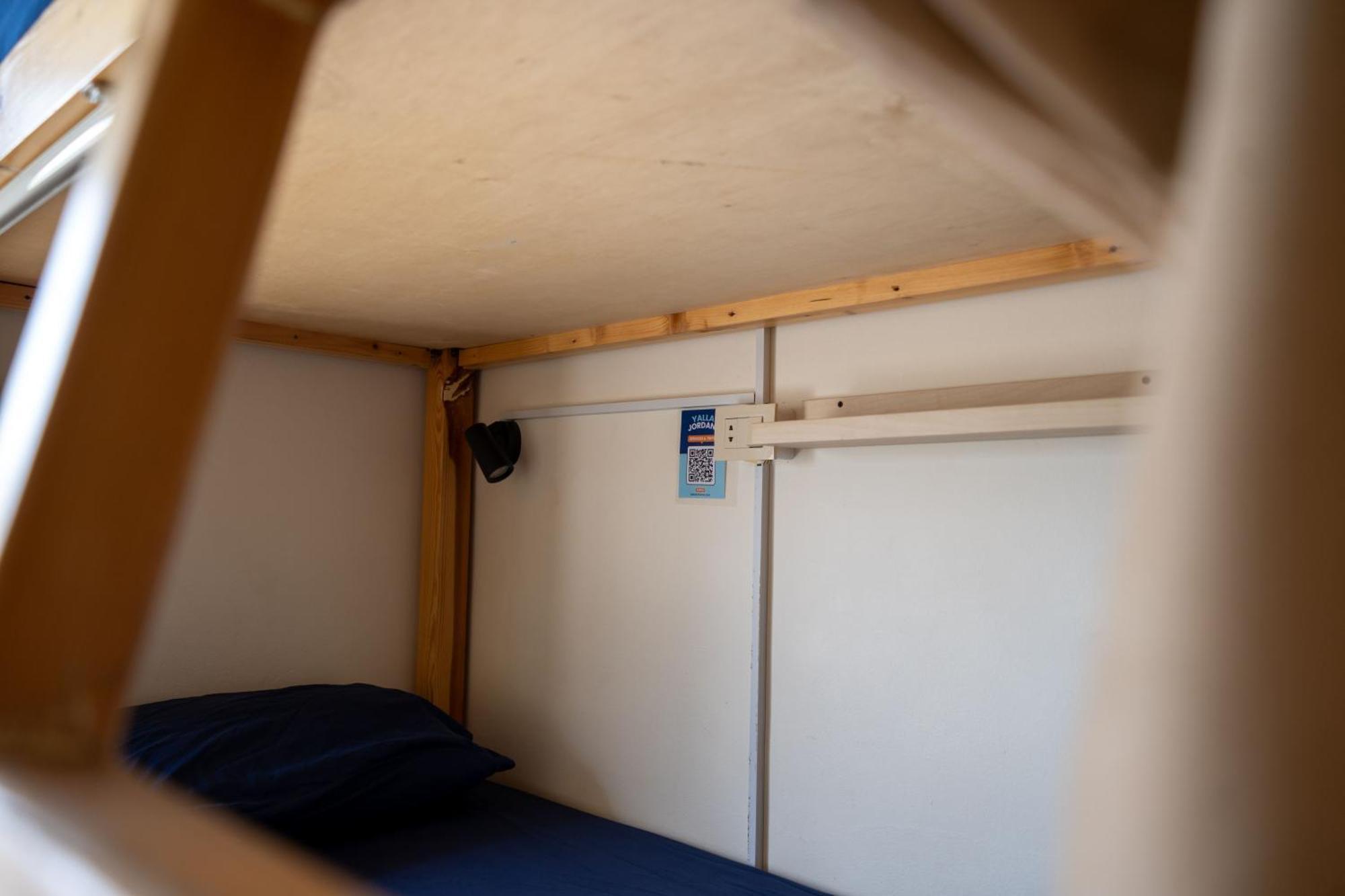 Battuta Hostel Амман Номер фото